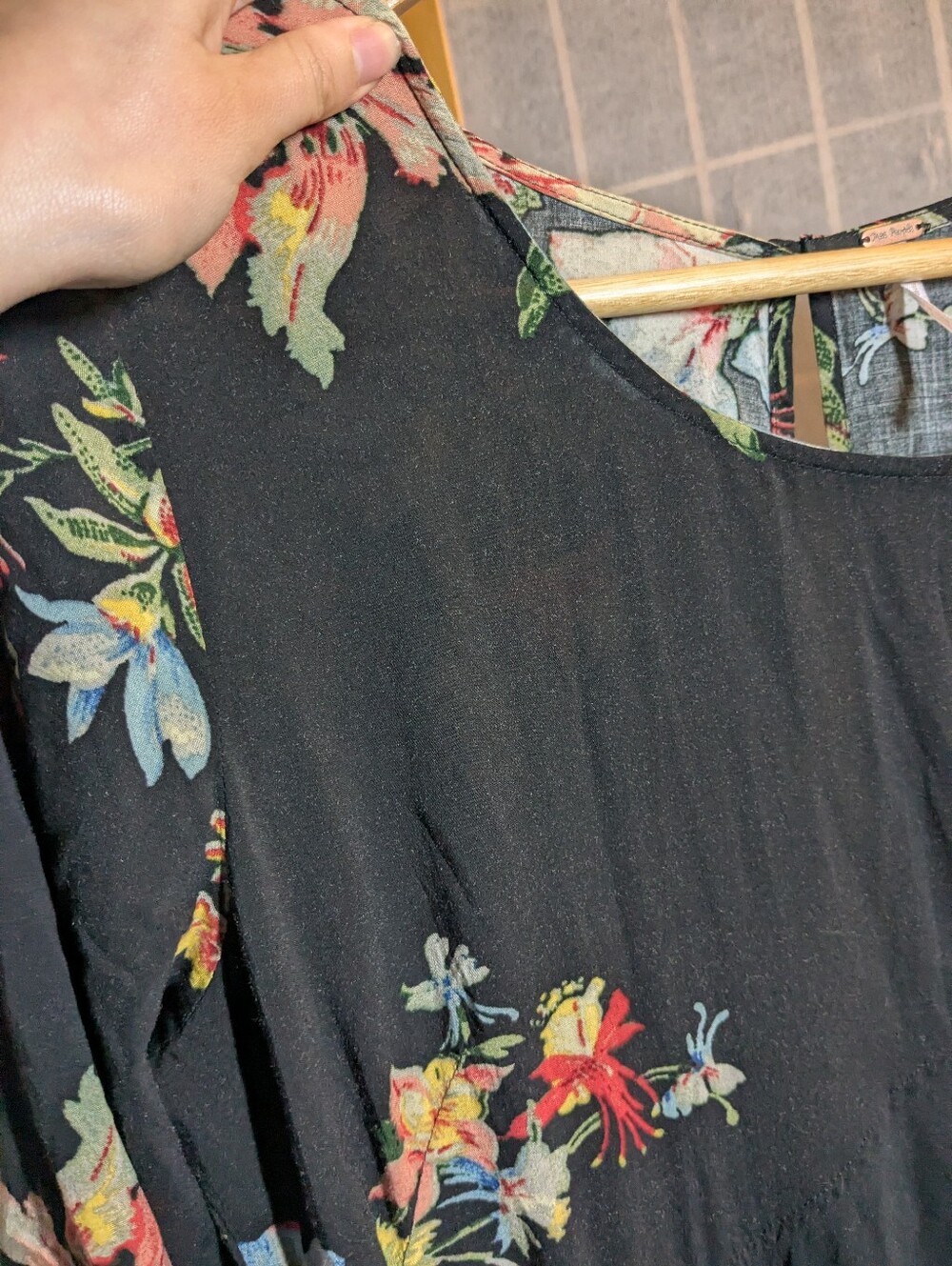 Free People First Kiss Midnight Garden Dress Floral Black Medium Keyhole Back - Picture 10 of 10